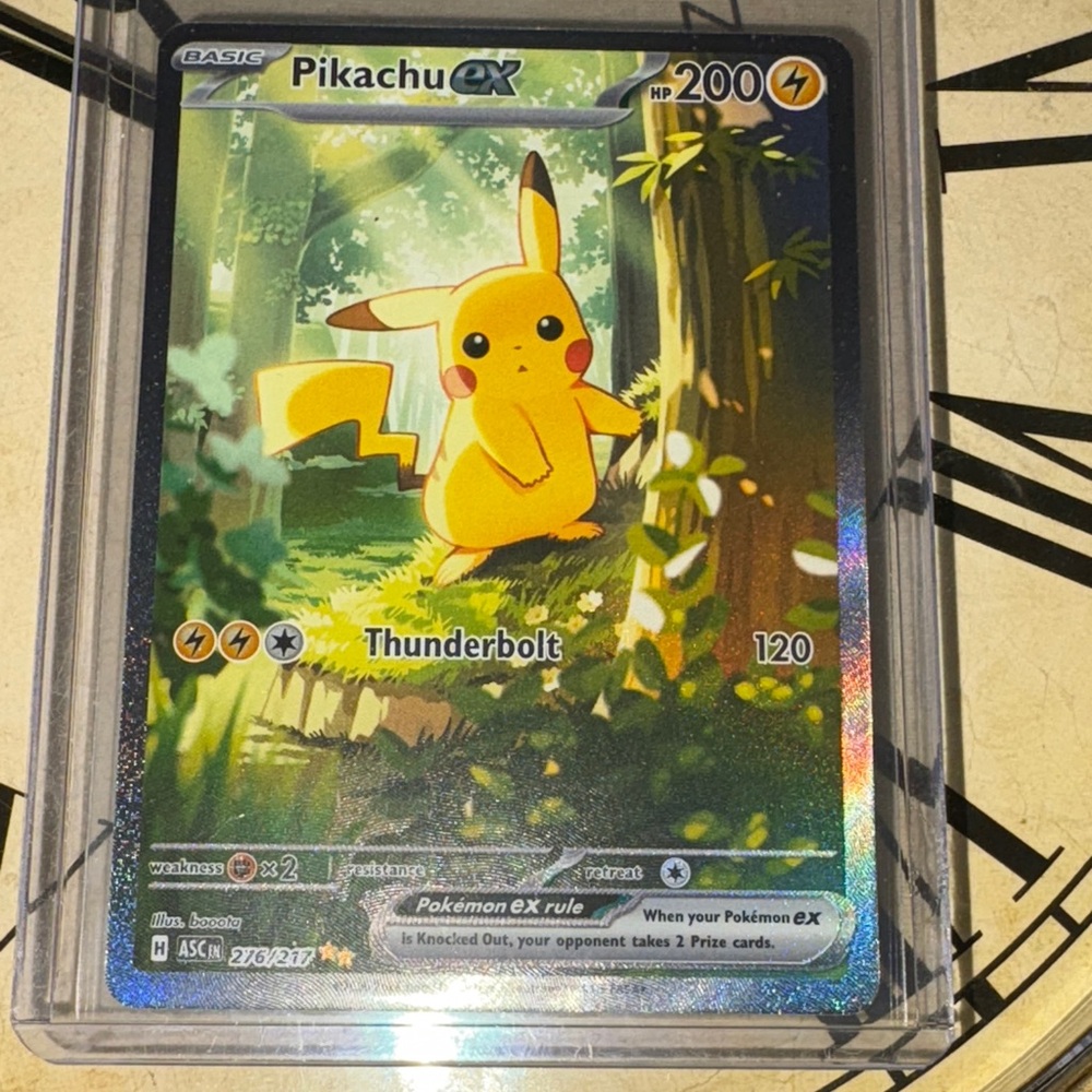 Pikachu ex Holographic Pokémon Card - 276/217 full art